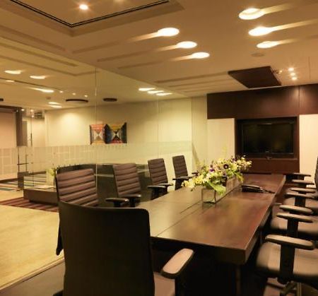 24 Tech Hotel Bangalore Esterno foto