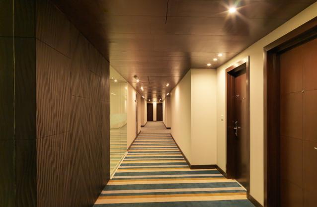 24 Tech Hotel Bangalore Esterno foto