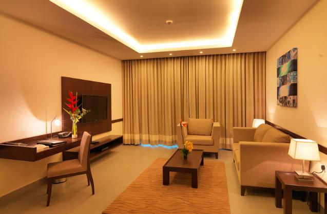 24 Tech Hotel Bangalore Esterno foto
